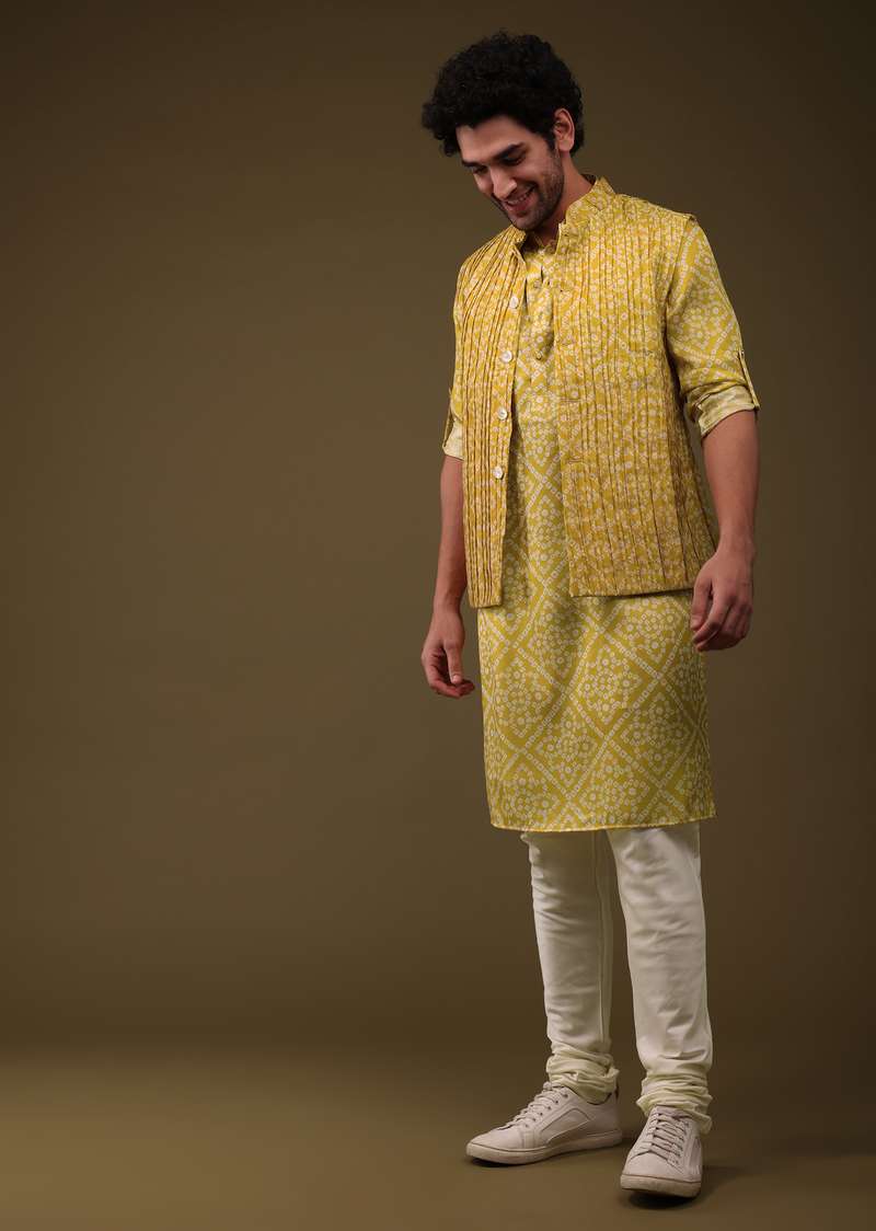 Honey Yellow Jacket Kurta Set In Silk With Bandhani Print